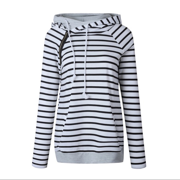 White striped hoodie - Picture 2 of 5